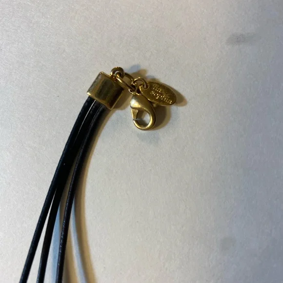 Lia Sophia, Vintage, Necklace, Gold & Black, w Gold Round Pendant (removable) - Picture 5 of 6